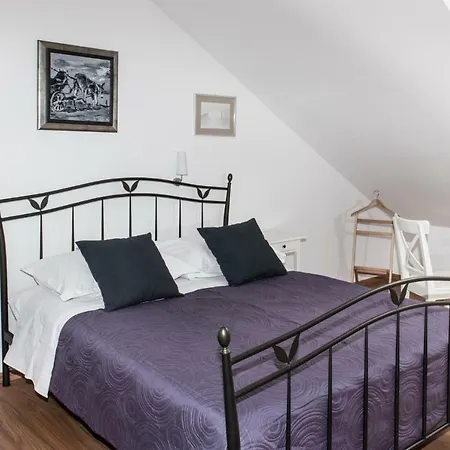 Villa Old Stone In Historic Center With Heated Pool *